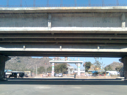 Sri Lakshminarasimha Swamy Temple or Yadagirigutta or Bhongir is a popular Hindu ... The annual brahmotsavam is held in the month of March, which includes Yedurkolu, The Celestial Wedding and Divya Vimana Rathotsavam and more ...